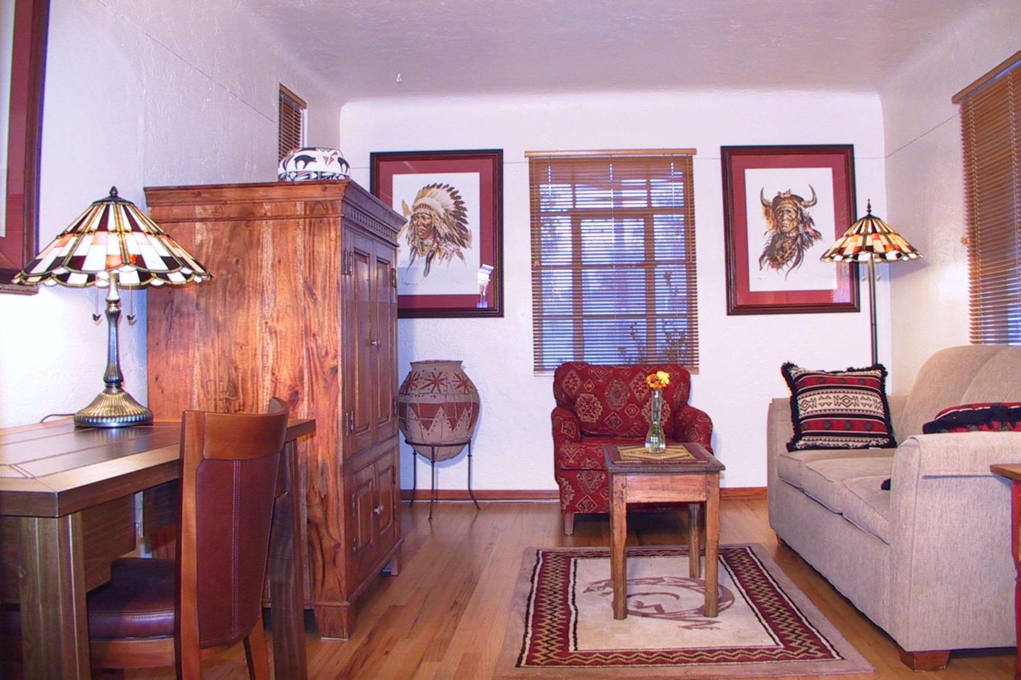 Casas De Suenos Old Town Historic Inn, Ascend Hotel Collection Αλμπουκέρκι Εξωτερικό φωτογραφία
