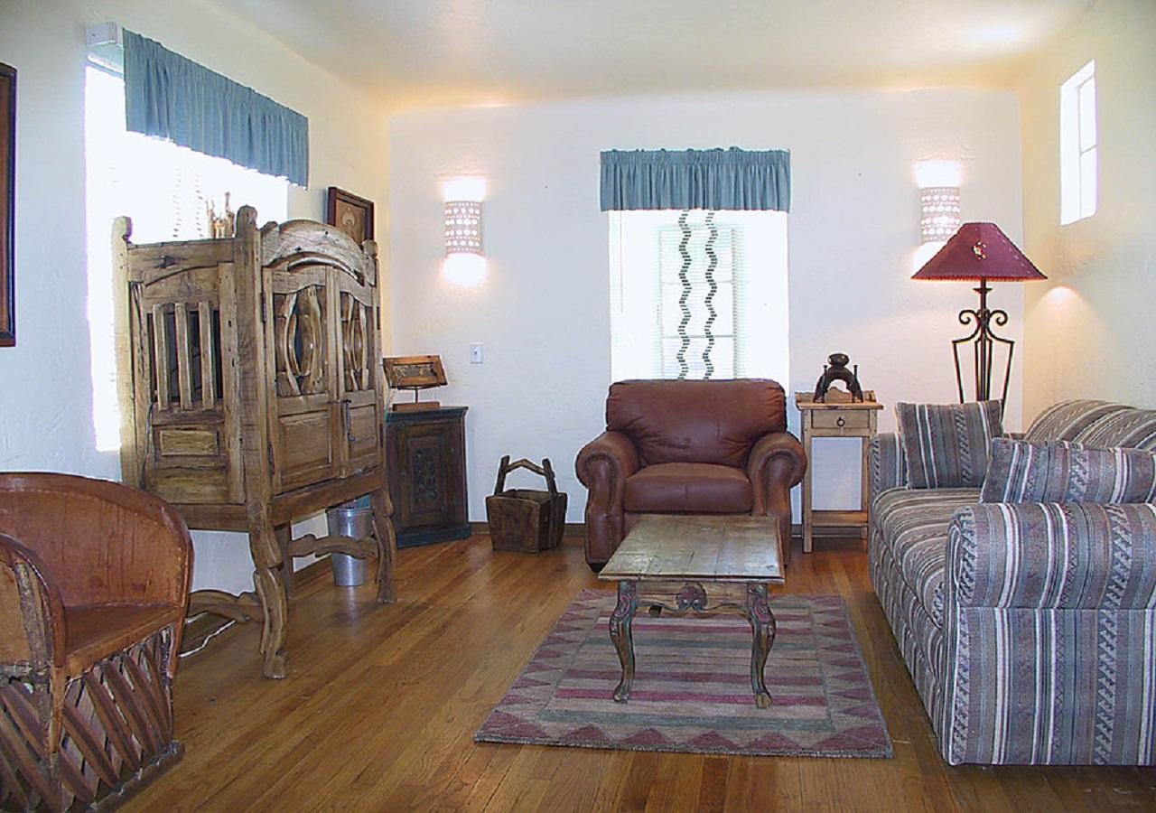 Casas De Suenos Old Town Historic Inn, Ascend Hotel Collection Αλμπουκέρκι Εξωτερικό φωτογραφία